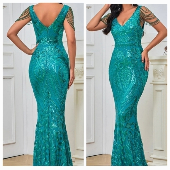 Blue, Fringe Sleeves, V Neck, Contrast Sequined Mermaid Gown - Picture 3 of 16